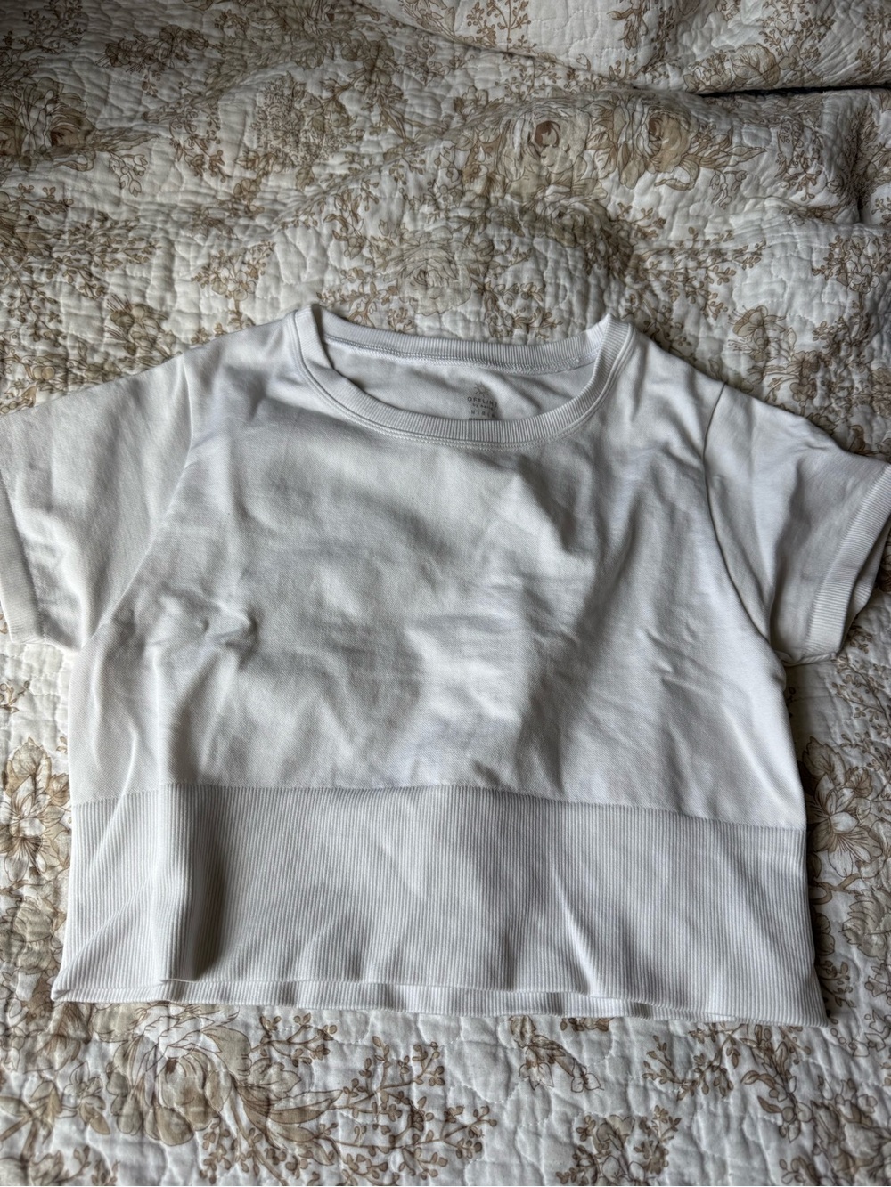White Short-Sleeve Workout Crop Top